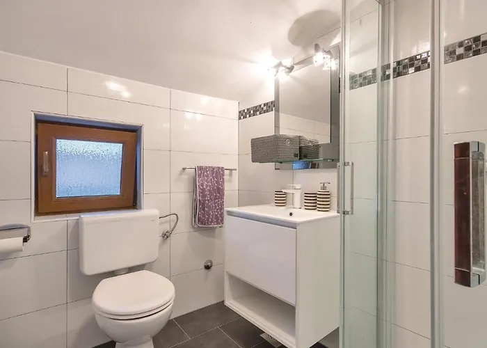 2 Bedroom Amazing In Apartment Pula