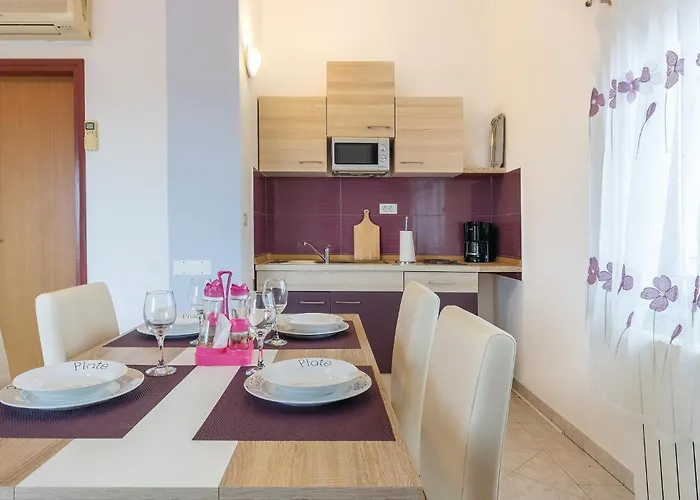 2 Bedroom Amazing In Pula