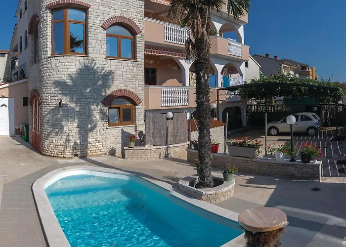 2 Bedroom Amazing In * Pula