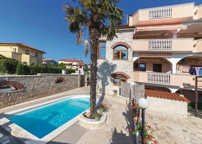 2 Bedroom Amazing In *
